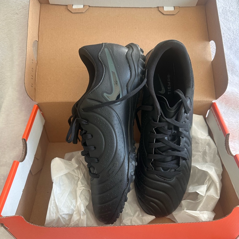 Nike Black Athletic Shoes for Men